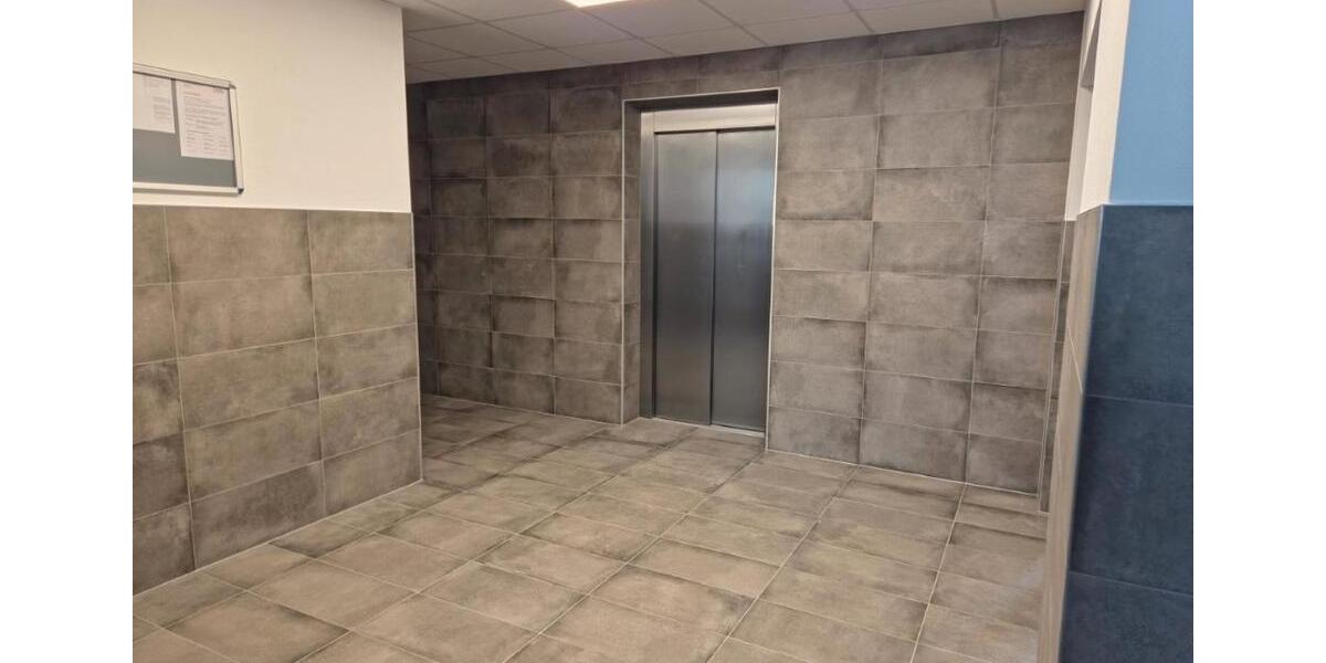Etagenwohnung Pasewalk - 2 Zimmer, 81 m&sup2;, 1.053&euro; | Angebot:26562923