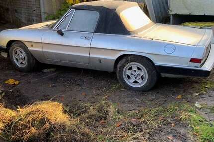 Alfa Romeo Spider 139.000 km 6.350 € Hamburg 22399