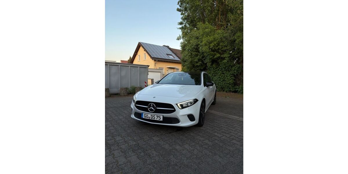 Mercedes-Benz A 180 144.800 km 18.300 &euro; Roxheim 55595