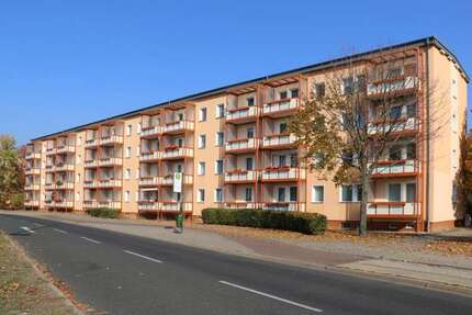 Wohnung Dessau-Roßlau Roßlau - 1 Zimmer, 33 m&sup2;, 240&euro; | Angebot:27212420