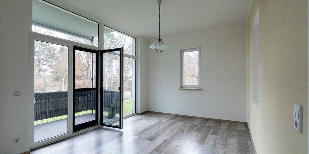 Etagenwohnung Bad Schmiedeberg - 2 Zimmer, 89 m&sup2;, 695&euro; | Angebot:26805944
