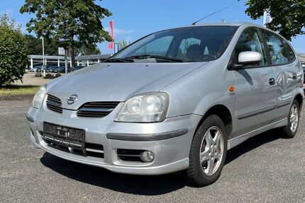 Nissan Almera 183.600 km 1.600 € Hamburg 22765