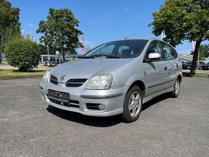 Nissan Almera 183.600 km 1.750 € Hamburg 22765