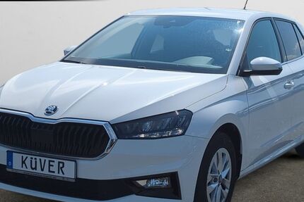 Skoda Fabia 14.400 km 15.940 &euro; Hagen 27628