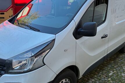 Renault Trafic 144.094 km 10.200 &euro; Eichstetten 79356