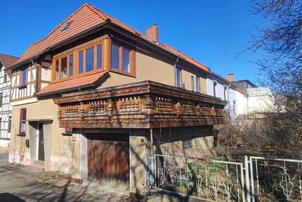 Haus Schmalkalden - 8 Zimmer, 180 m&sup2;, 115.000&euro; | Angebot:25350989