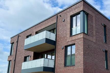 Erstbezug! Pfiffige PenthausWohnung mit Balkon und hoher Wohnqualität in bester Lage
