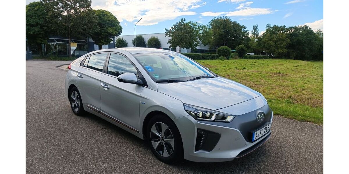 Hyundai IONIQ 96.000 km 13.999 &euro; Unterschleißheim 85716