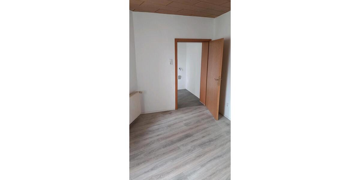 Etagenwohnung Hamm - 3 Zimmer, 100 m&sup2;, 185.000&euro; | Angebot:26837356