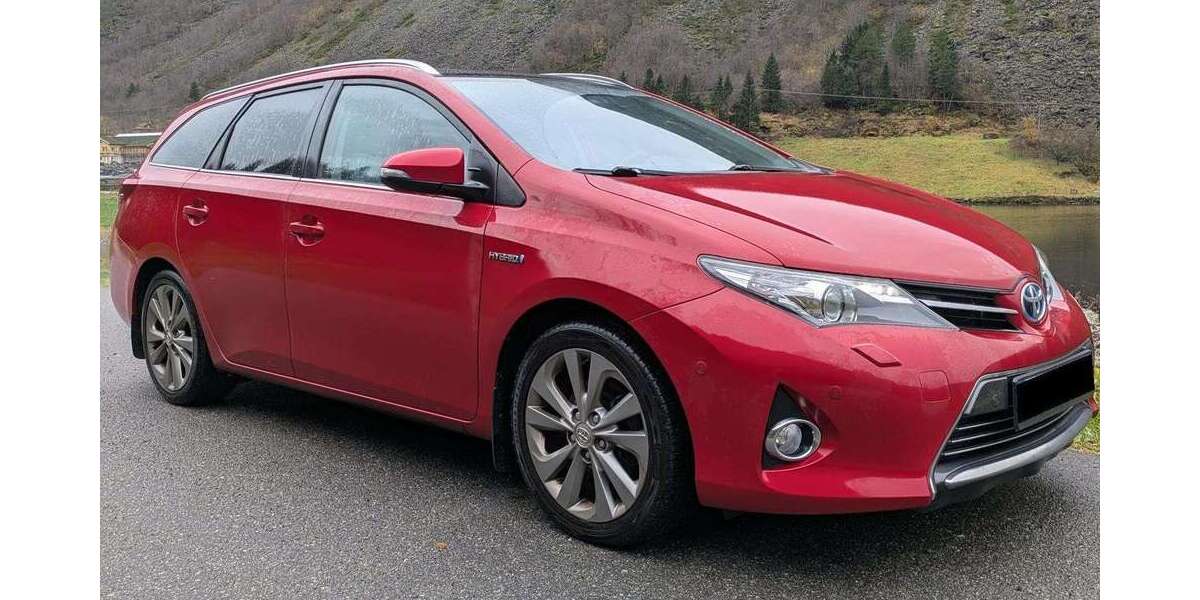 Toyota Auris 116.200 km 11.950 &euro; Nürnberg 90459