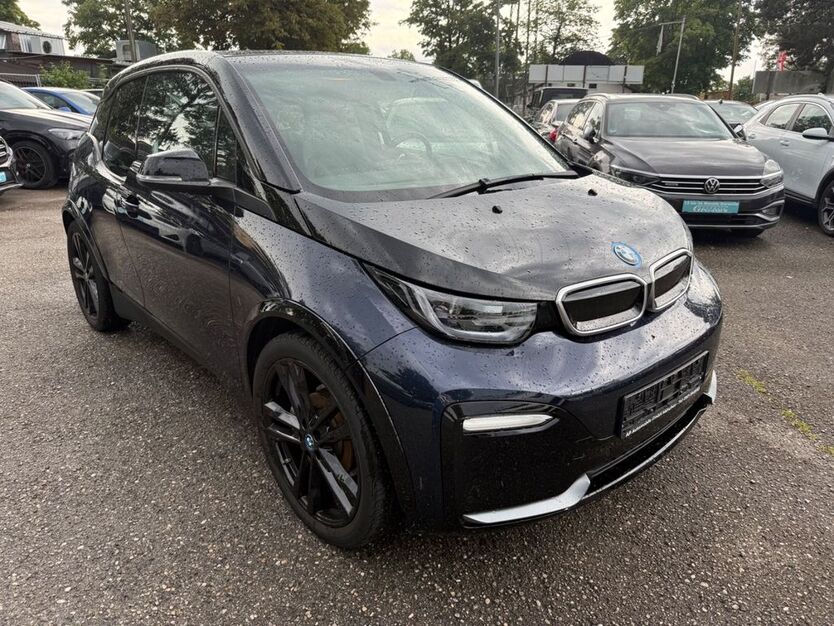 i3
