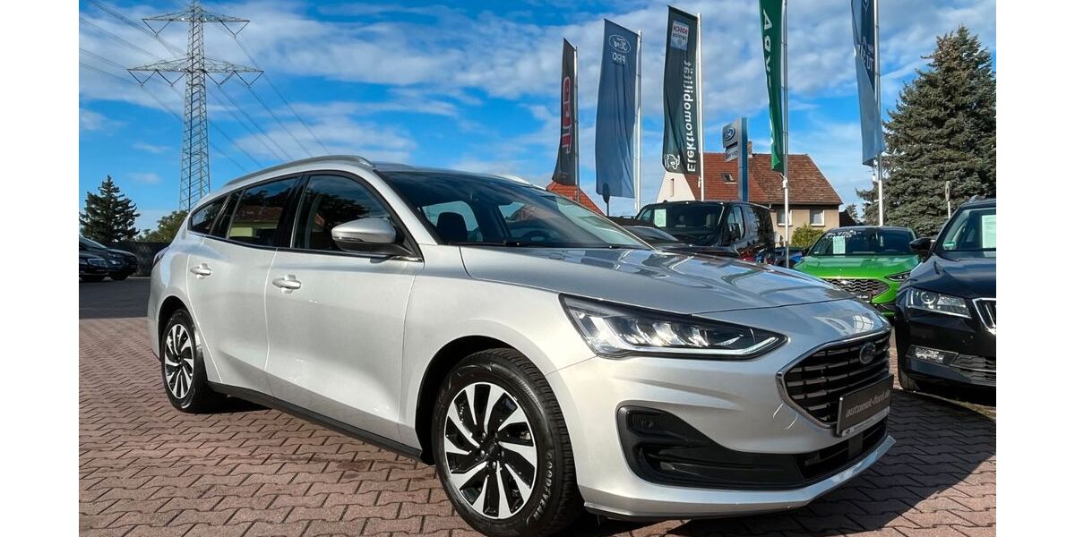 Ford Focus 30.433 km 17.950 &euro; Heidenau 01809