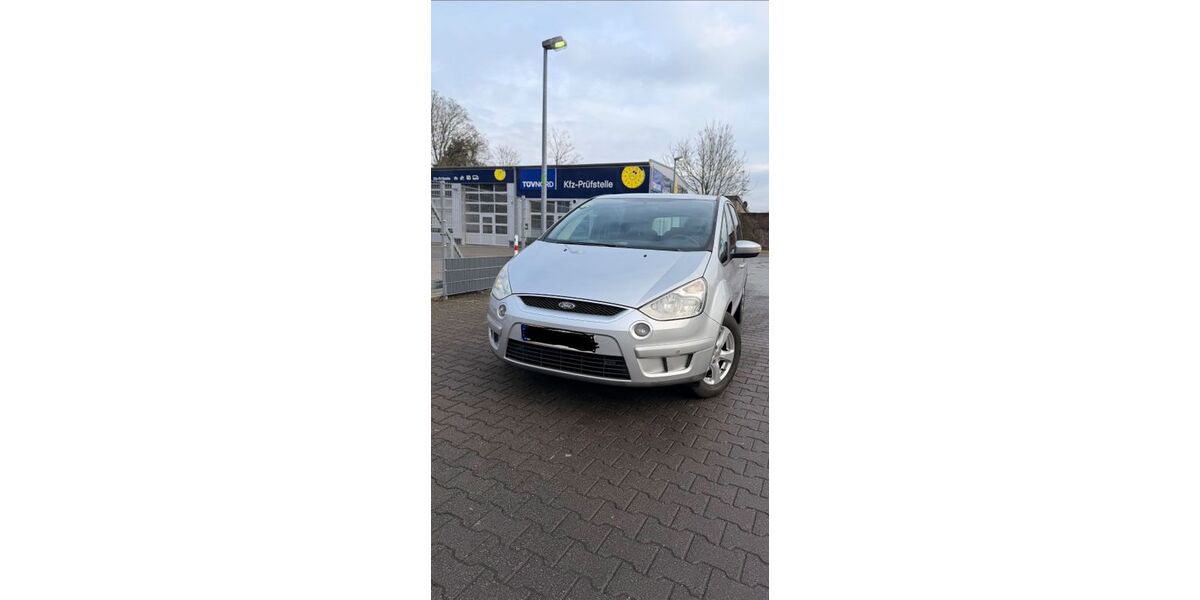 Ford S-Max 250.000 km 2.999 &euro; Mönchengladbach 41238