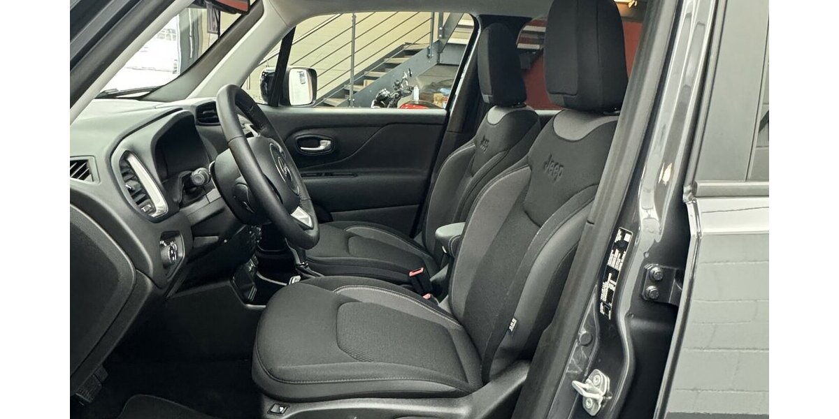 Jeep Renegade 1.5 Mild-Hybrid Limited Panoramadach 15.835 km 21.590 &euro; Lich 35423