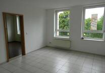 Sofort beziehbare 3-Zimmer-Wohnung mit Gartennutzung in ruhiger Lage am ehemaligen Landesgartenschaugelände.