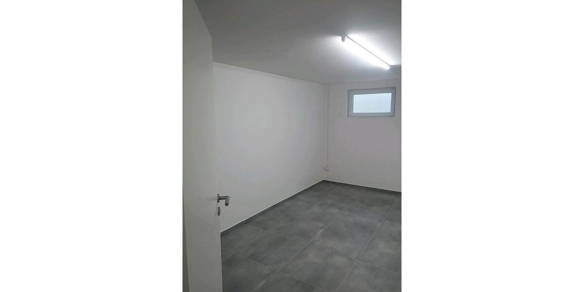 Doppelhaushälfte Remchingen - 5 Zimmer, 146 m&sup2;, 1.500&euro; | Angebot:26041521