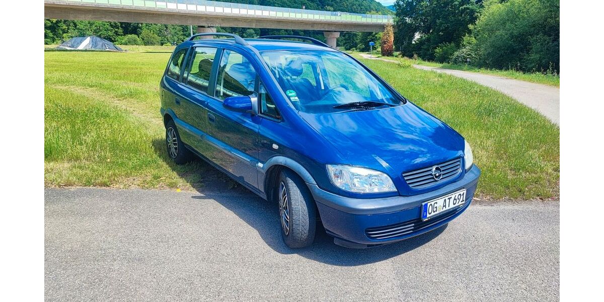 Opel Zafira 228.000 km 980 &euro; Ringsheim 77975