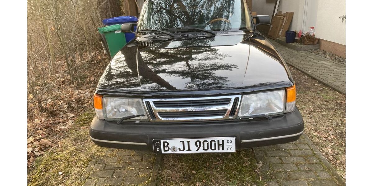 Saab 900 173.500 km 12.950 &euro; Zeuthen 15738