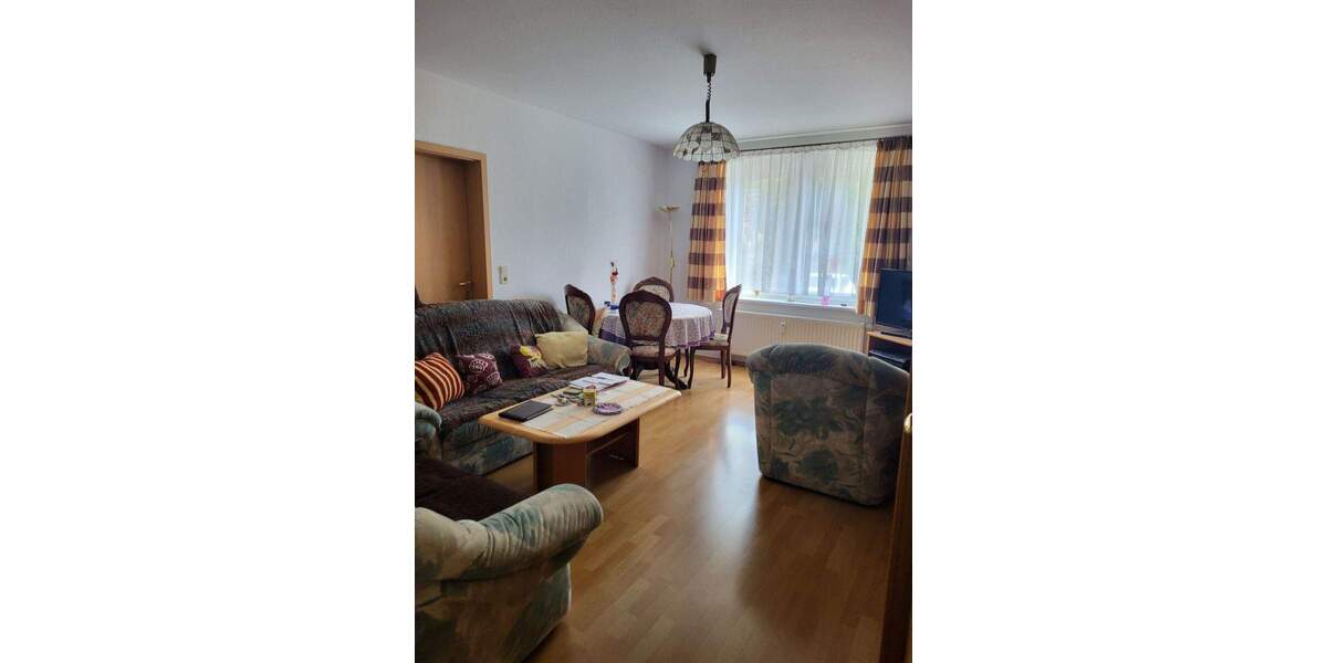 Etagenwohnung Weißenfels Burgwerben - 3 Zimmer, 67 m&sup2;, 59.000&euro; | Angebot:25729804