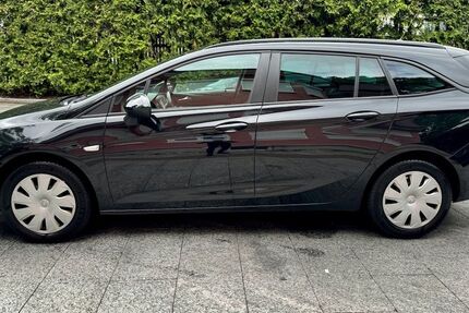 Opel Astra 82.000 km 8.980 € München 81827