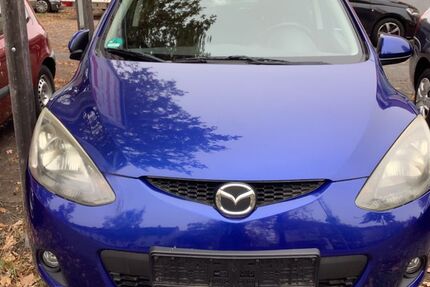 Mazda 2 114.890 km 3.333 &euro; Erkner 15537