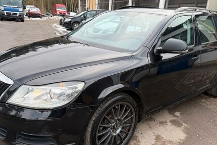 Skoda Octavia 215.000 km 2.490 &euro; GELTENDORF 82269