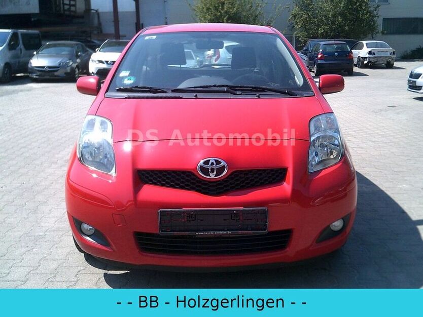 Yaris