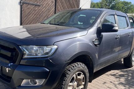 Ford Ranger 221.223 km 10.990 &euro; Berlin 14167