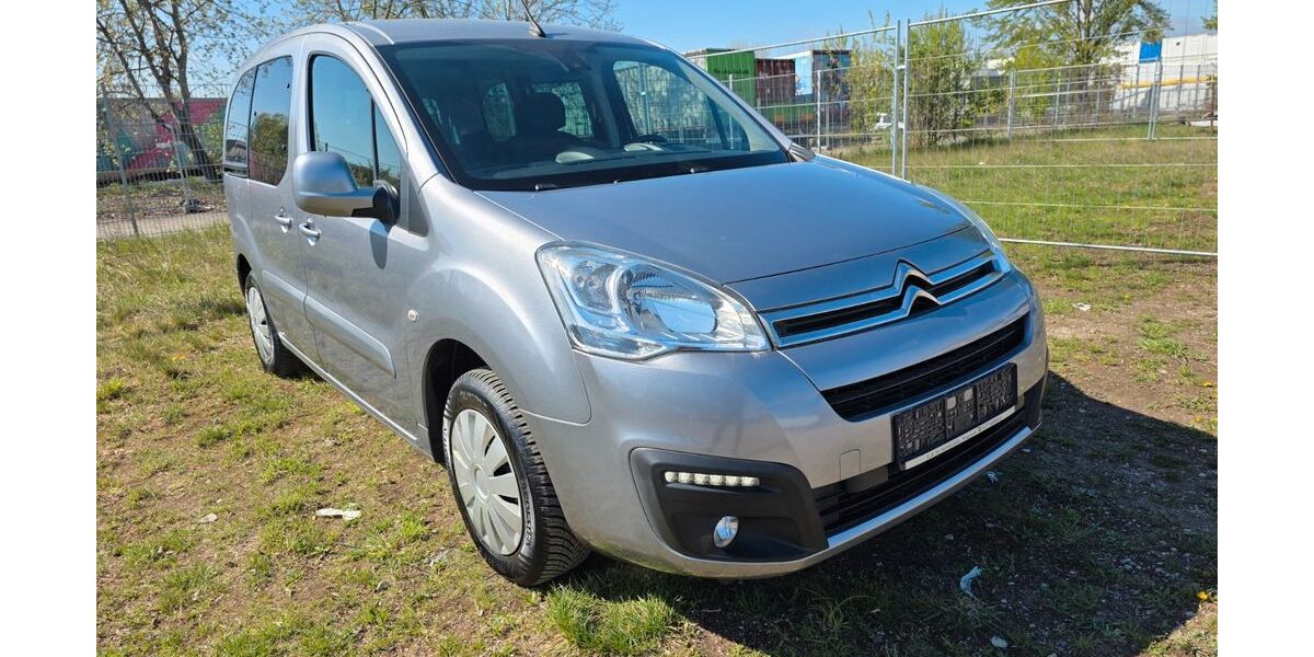 Citroen Berlingo 90.020 km 7.900 &euro; Berlin 13055