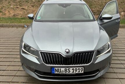 Skoda Superb 142.000 km 15.500 &euro; Ulm 89075