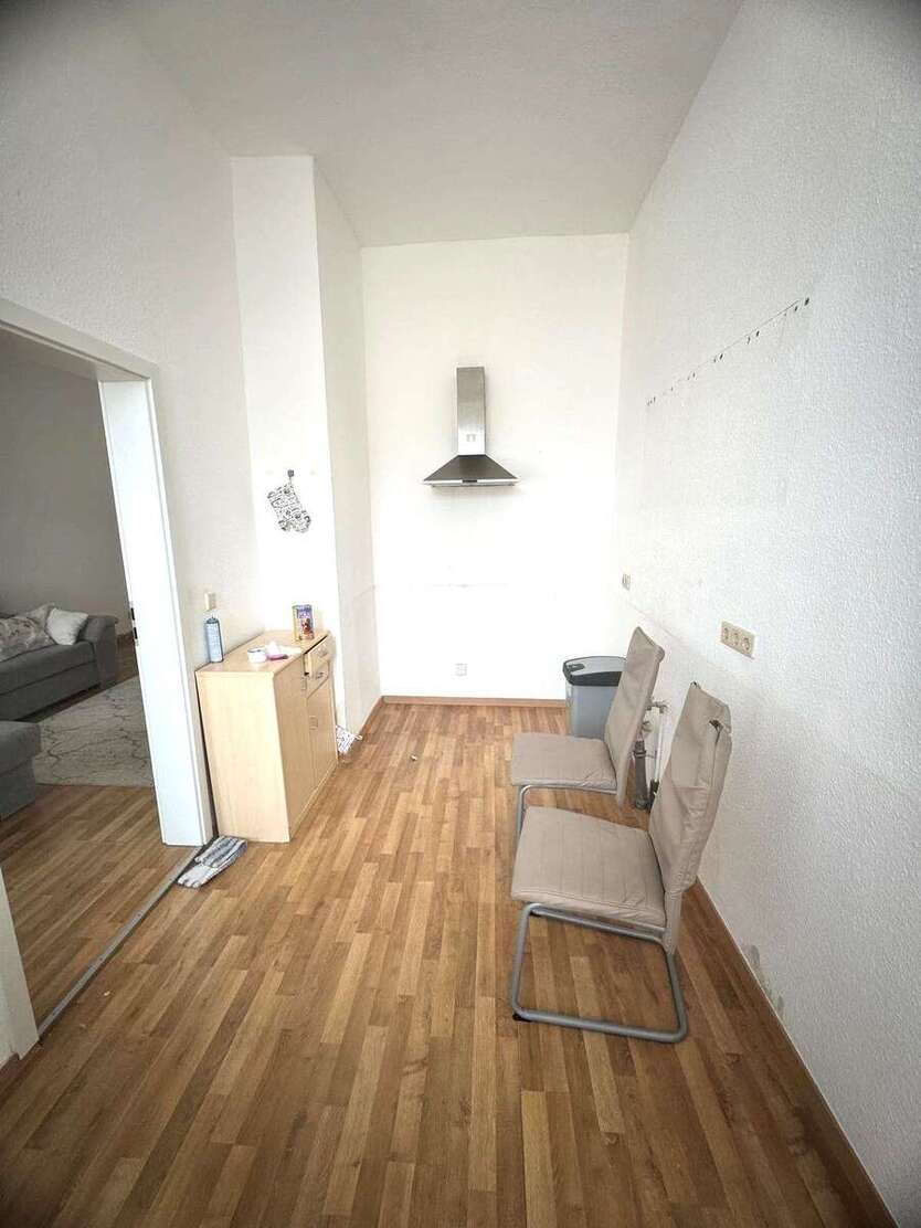 * Familien Willkommen * 4 Zimmer Wohnung Großzügige Wohnung mit Gestaltungspotenzial 4 zimmer