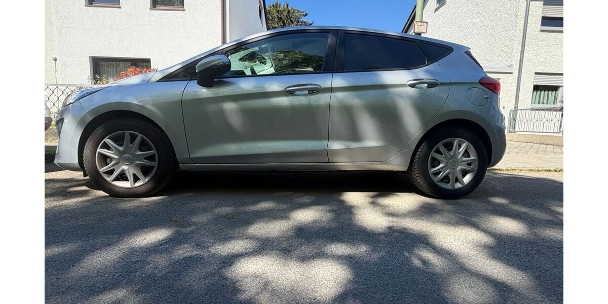 Ford Fiesta 95.000 km 8.500 &euro; München 80686
