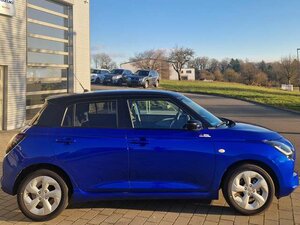 Suzuki Swift 1.2 Dualjet Hybrid CVT Comfort Garantie 2.500 km 20.750 &euro; Obrigheim-Asbach 74847