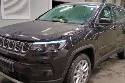Jeep Compass 12.332 km 22.885 &euro; Uetersen bei Hamburg 25436