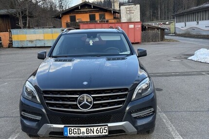 Mercedes-Benz ML 350 210.000 km 21.500 € Bischofswiesen 83483