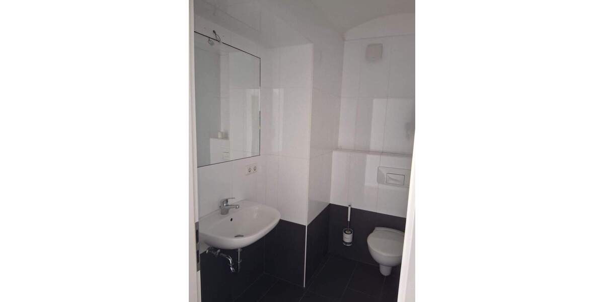 Etagenwohnung Magdeburg Altstadt - 2 Zimmer, 45 m&sup2;, 360&euro; | Angebot:25568233