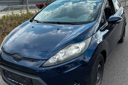 Ford Fiesta 145.000 km 2.600 &euro; Essingen­­­ 73457