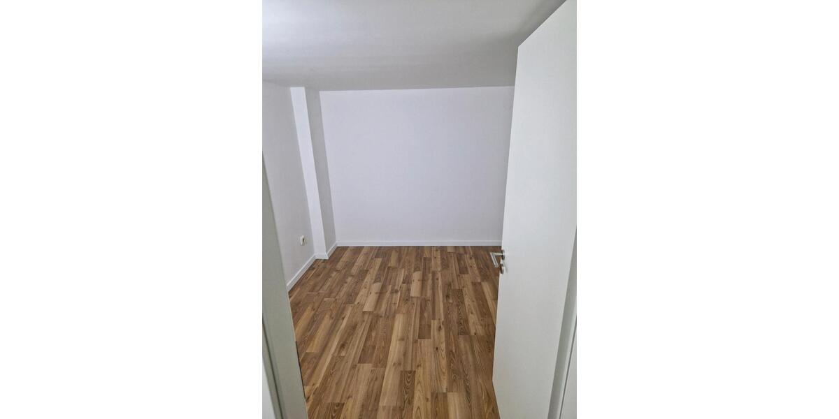 Einfamilienhaus Sankt Augustin - 4 Zimmer, 84 m&sup2;, 550&euro; | Angebot:24842316