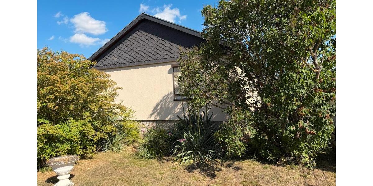 Einfamilienhaus Hettstedt - 3 Zimmer, 80 m&sup2;, 205.000&euro; | Angebot:27021222