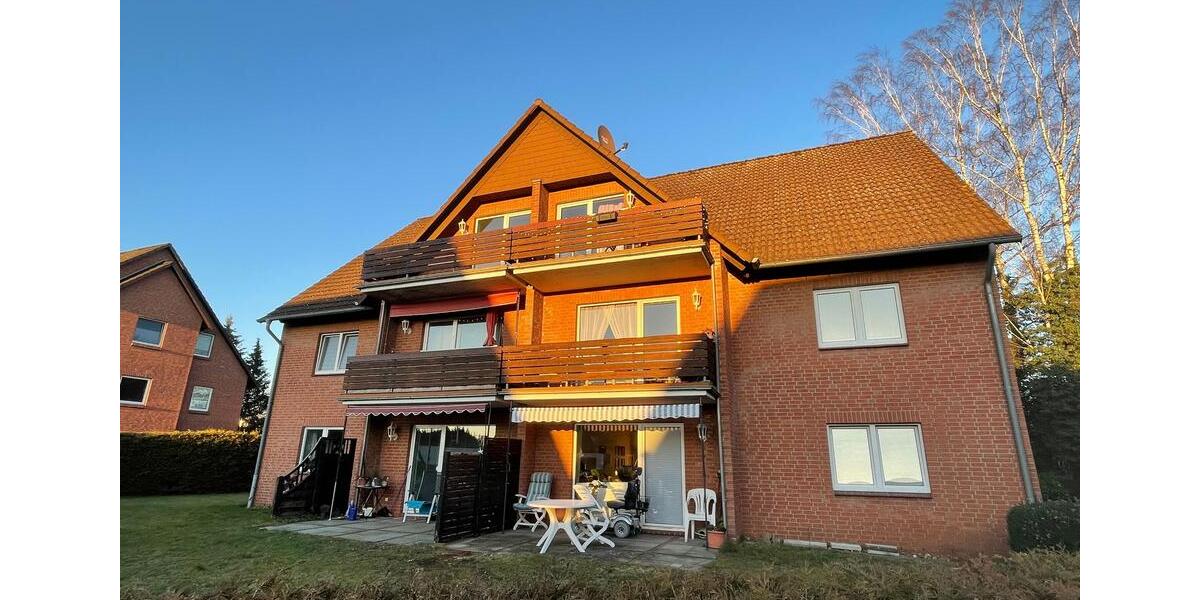 Charmante Dachgeschosswohnung mit Süd-West-Balkon in Celle 3 zimmer