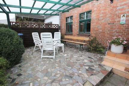Haus Pirow - 4 Zimmer, 120 m&sup2;, 180.000&euro; | Angebot:27038541