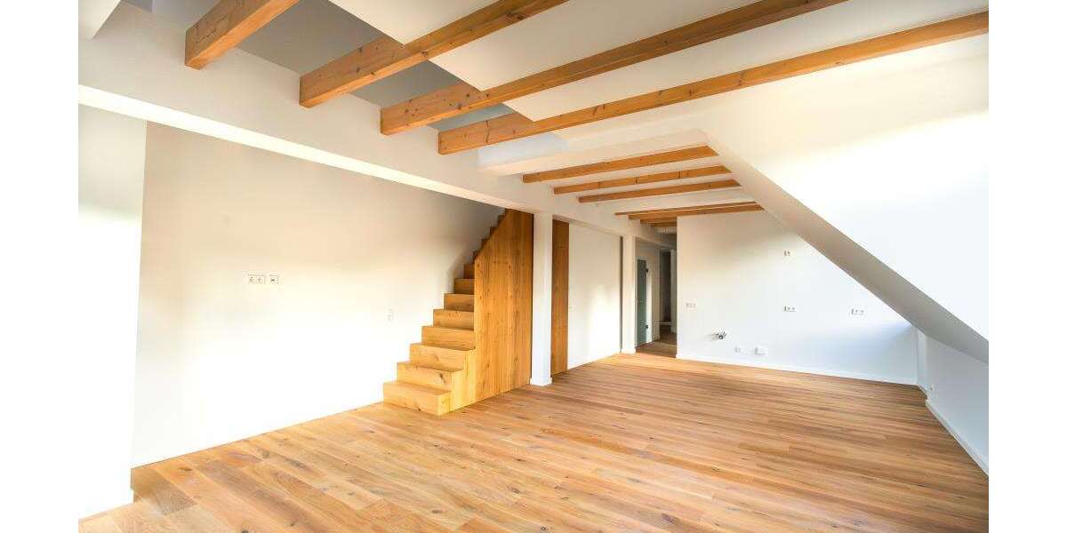 Etagenwohnung Gera Untermhaus - 4 Zimmer, 139 m&sup2;, 1.800&euro; | Angebot:25649633