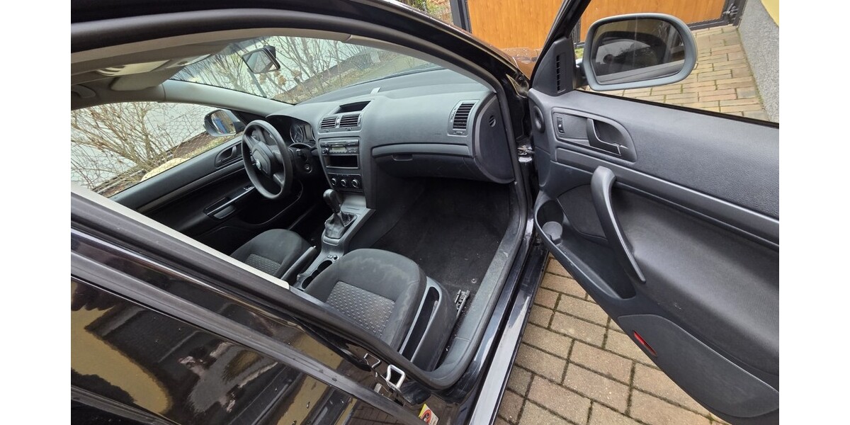 Skoda Octavia Combi 250.000 km 4.500 &euro; Dessau-Roßlau 06844