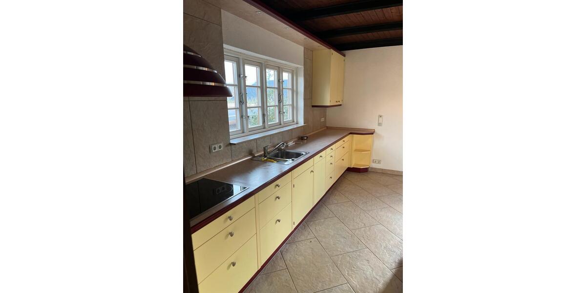 Haus zur Miete mit Einliegerwohnung 8 zimmer