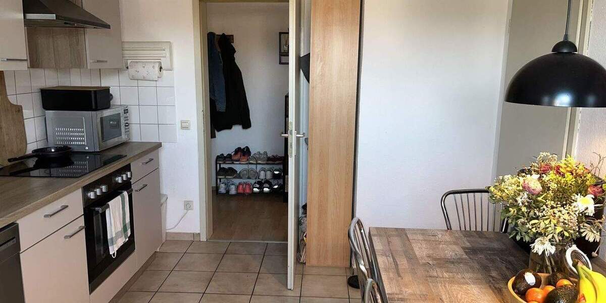 Etagenwohnung Karlsruhe Innenstadt-West - 2 Zimmer, 71 m&sup2;, 850&euro; | Angebot:25909411