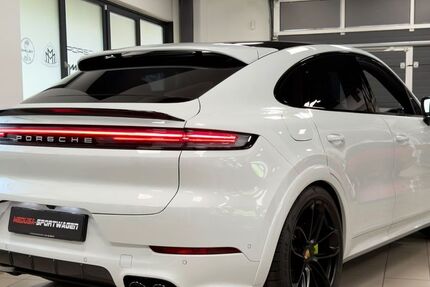 Porsche Cayenne 13.150 km 165.000 &euro; München 81827
