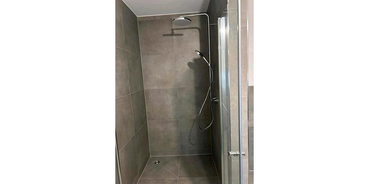 Dachgeschoßwohnung Schloß Holte-Stukenbrock Stukenbrock - 3 Zimmer, 90 m&sup2;, 760&euro; | Angebot:26278489