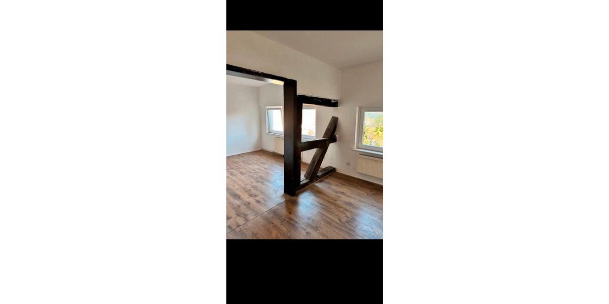 Einfamilienhaus Bad Münder am Deister - 10 Zimmer, 213 m&sup2;, 109.000&euro; | Angebot:26722765