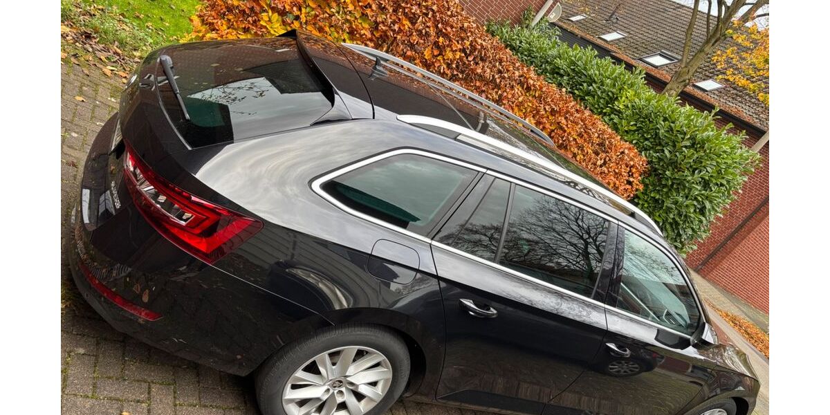 Skoda Superb 142.000 km 17.200 &euro; Dülmen 48249