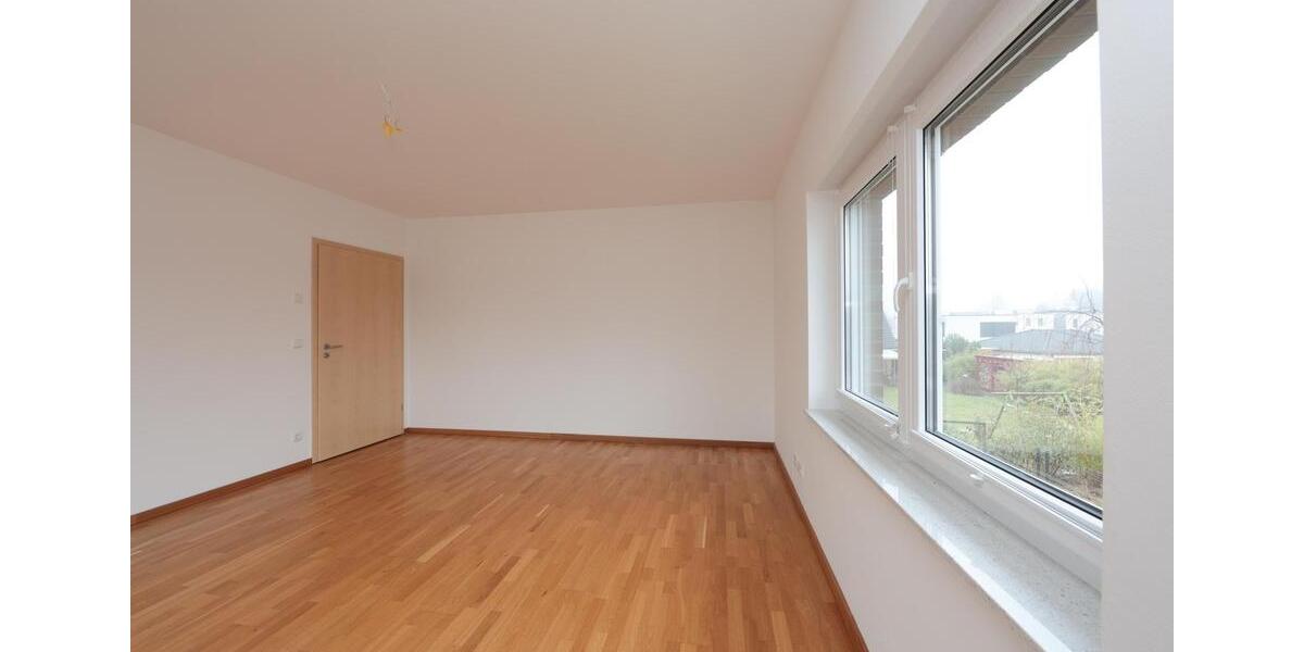 Villa Oranienburg - 4 Zimmer, 164 m&sup2;, 2.456&euro; | Angebot:25393506